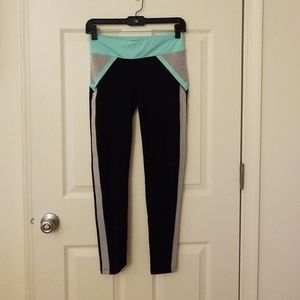 Perfect condition bebe sport leggings